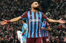 كيف انتهى المطاف بمحمد صلاح في رابع أكبر نادٍ في تركيا؟