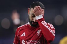 روني يهاجم صلاح ويطالب بإبعاده عن مواجهة ليفربول