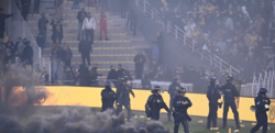 نادي نانت يدين تصرفات جماهيره