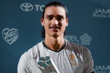 نونيز يحصد جائزته الأولى مع الدرعية