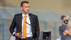 التعاون السعودي يستقر على بديل المدرب شاموسكا