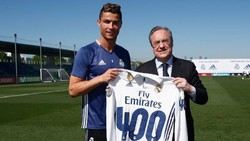 بيريز مع رونالدو وقميص ال400 هدف
