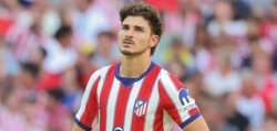 برشلونة يتبرأ من تصريحات جوليان الفاريز