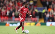 ليفربول يدرس ضم جول كوندي وسط الشكوك بشأن فريمبونغ