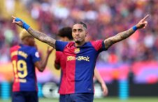 رافينيا يطارد رقماً مع برشلونة بعد انطلاقة نارية