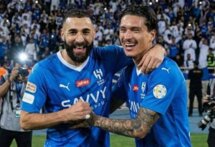 أزمة بنزيما ورحيل نونيز يضعان هجوم الهلال أمام تغييرات جديدة