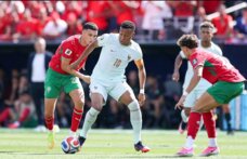 موجز الصباح: فرنسا تقصي المغرب لتحسم تأهلها الى نصف النهائي،مبابي يعتبر ان المهمة لم تنجز بعد، لامين منذهل بأداء ميسي، اليونايتد يجمّد صفقة ايدرسون