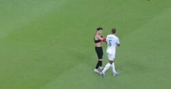 لقطة طريفة تسرق الأضواء في فوز الريان على الأهلي بالدوري القطري