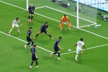 إسبانيا تقصي أوروغواي من كأس العالم وتتأهل لدور الـ32