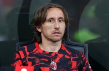مودريتش يقترب من إنهاء مسيرته بعد كأس العالم