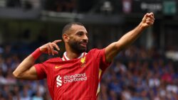 ديسايي يطالب تشيلسي بإعادة محمد صلاح في صفقة مجانية